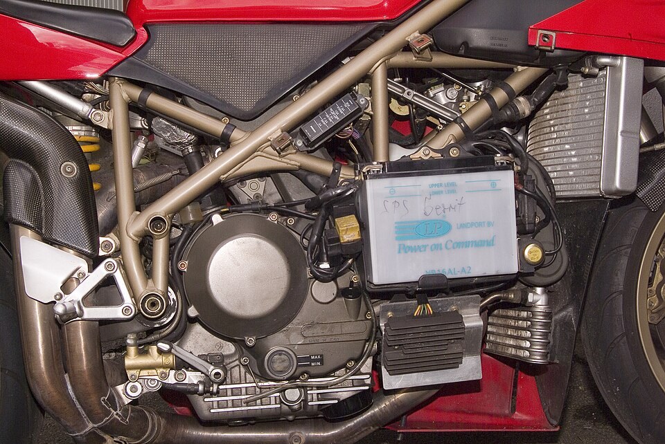 916 SPS engine detail